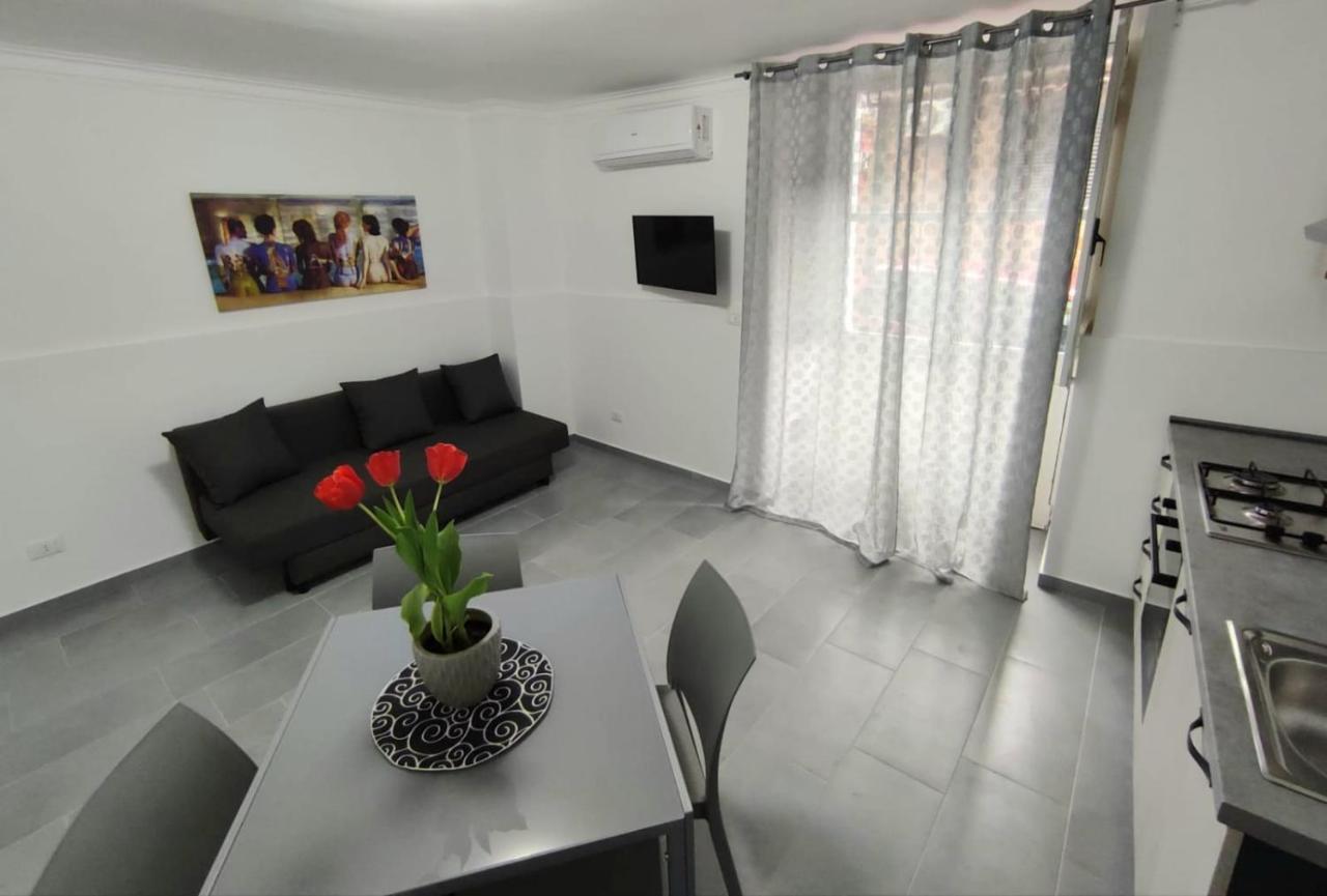 Maya'S Home Катания Экстерьер фото